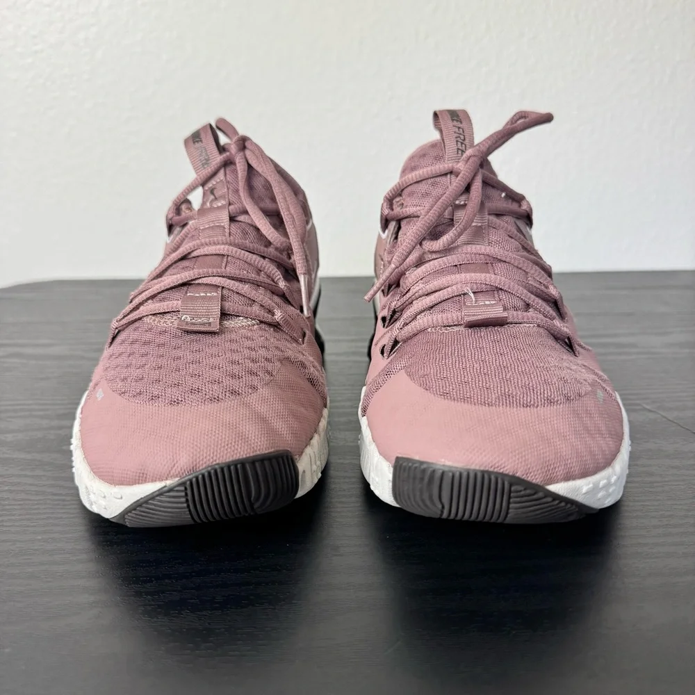 Nike Free Metcon 5 Smokey Mauve Women's Training Shoe.  Size 10